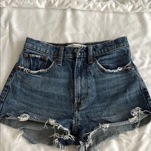Abercrombie Classic High Rise Mom Shorts